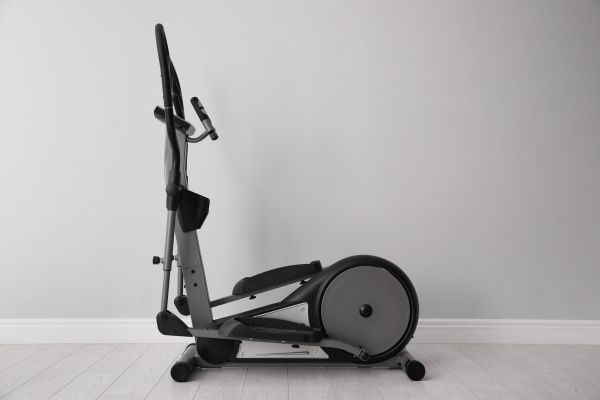 Elliptical Machine Assembly in Smyrna